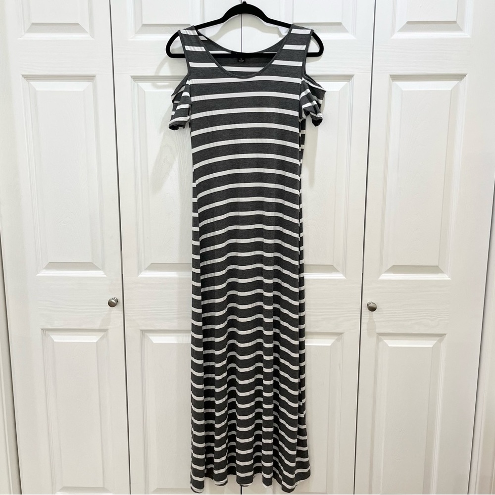 5th & Love Stripe Maxi Dress Medium